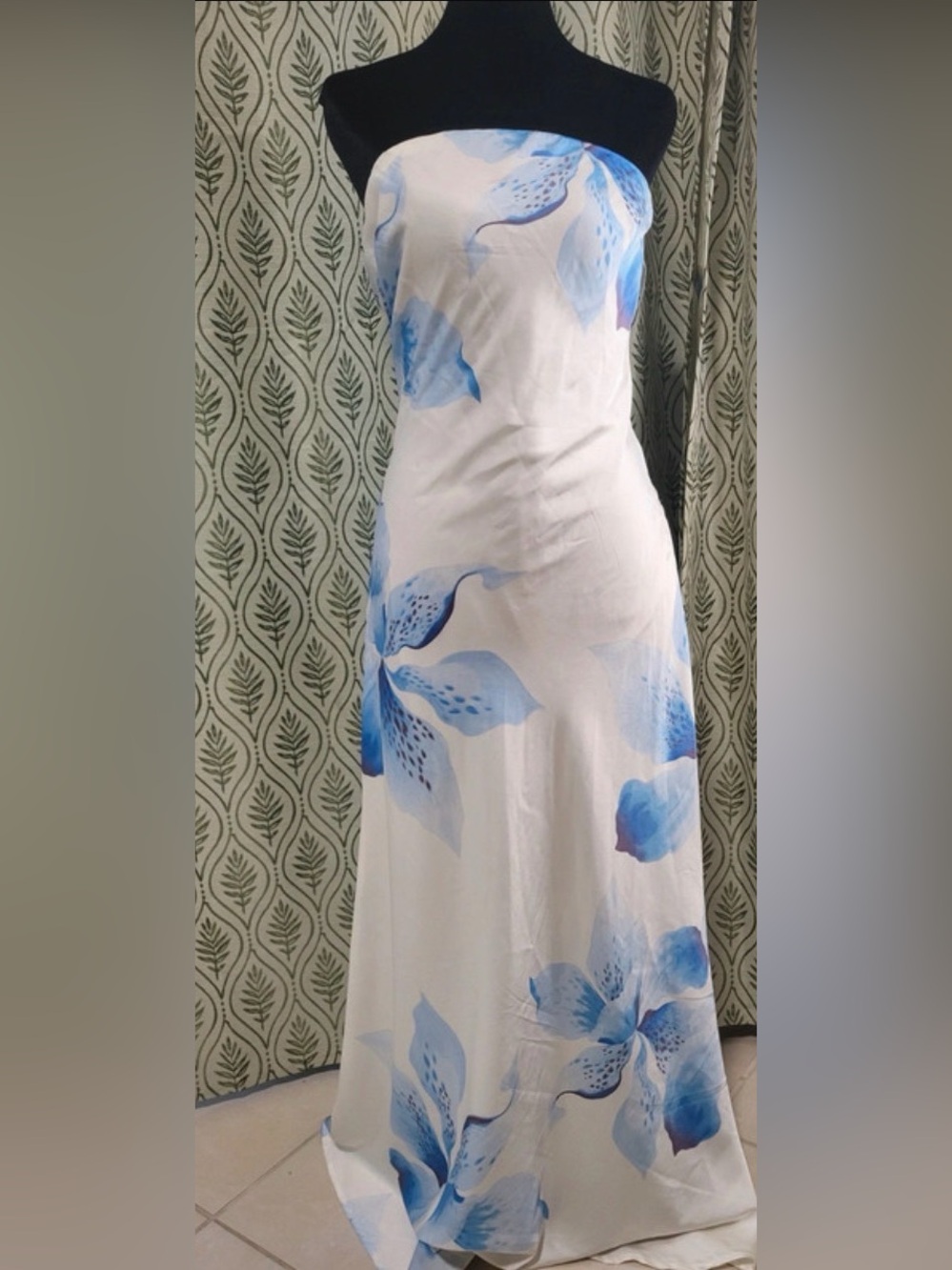 Paper Heart Blue Floral Strapless Maxi Dress Large - Picture 2 of 5